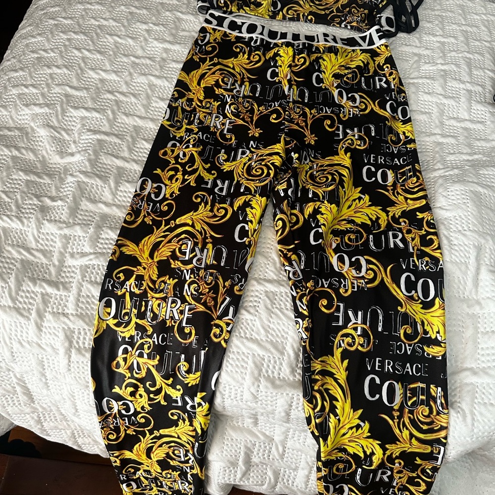 Versace Jeans Couture Black and Gold Patterned Waistband